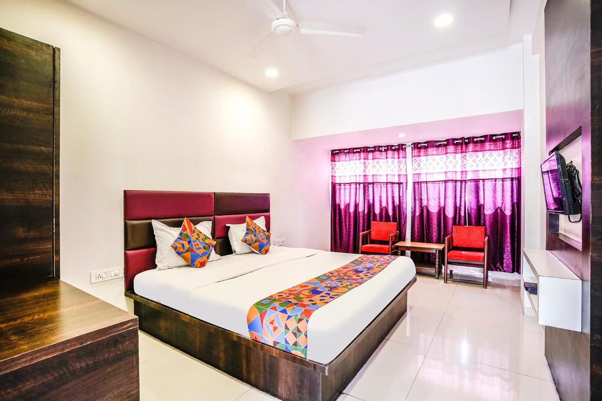Hotel Fabexpress Raj Tourist Nashik Zewnętrze zdjęcie